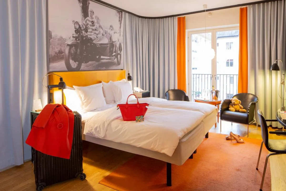 Image 4 of Hotel Rival