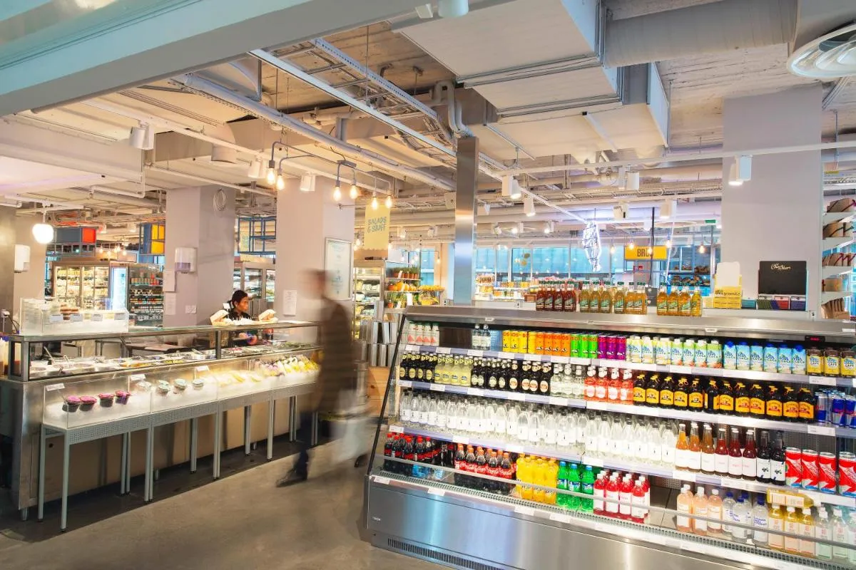 Image 4 of Hotel With Urban Deli