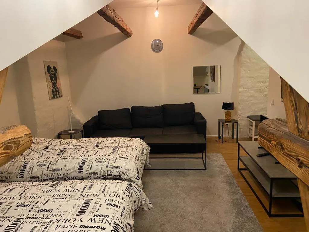 Image 5 of ATTIC FLOOR in Stockholm City! 918