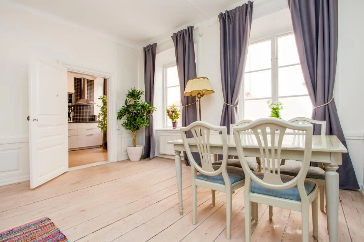 Image 5 of ApartDirect Gamla Stan II