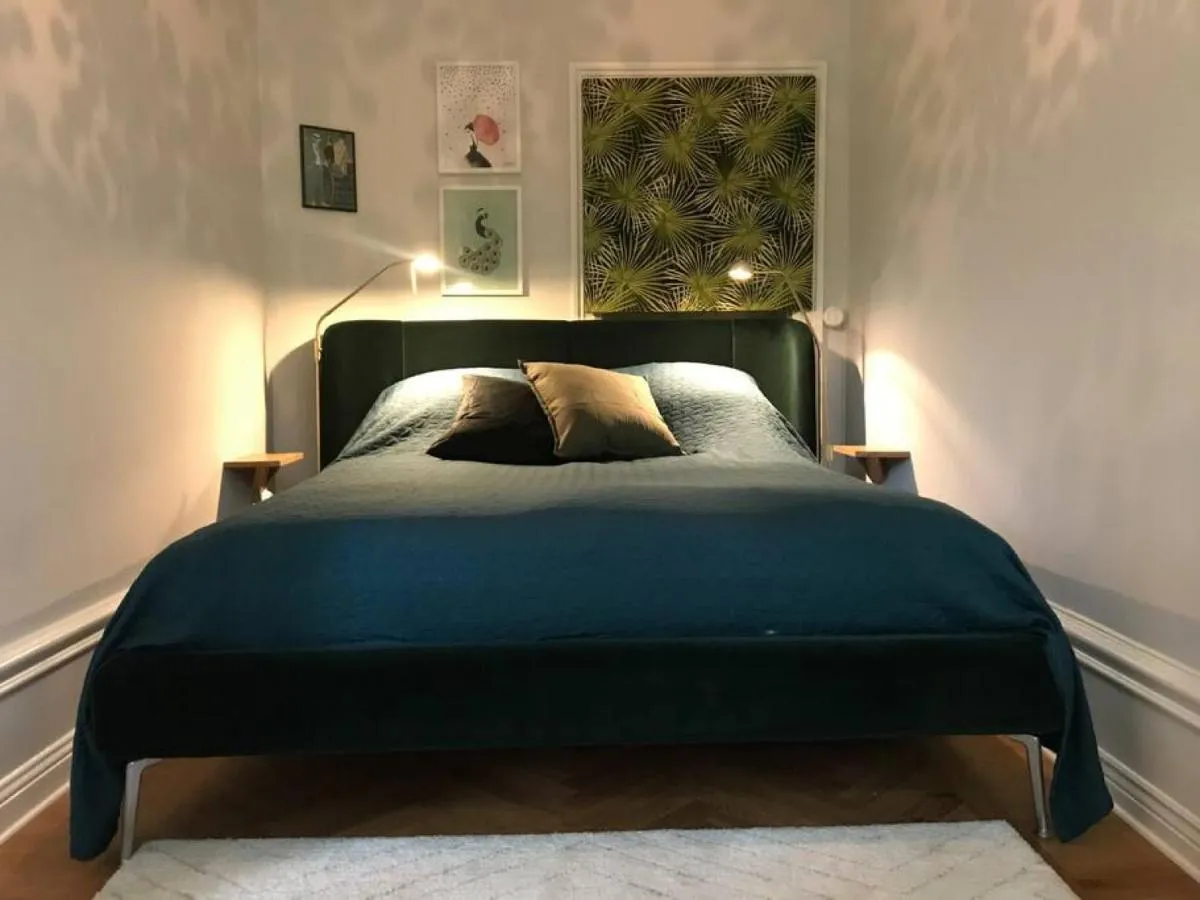 Image 4 of Artistic and light 2 room apartment in SoFo 65sqm