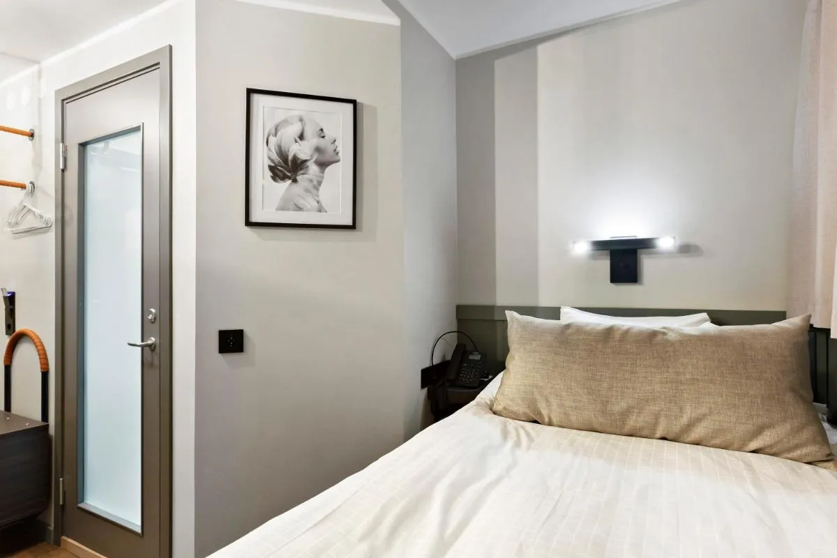 Image 5 of Best Western Hotel at 108