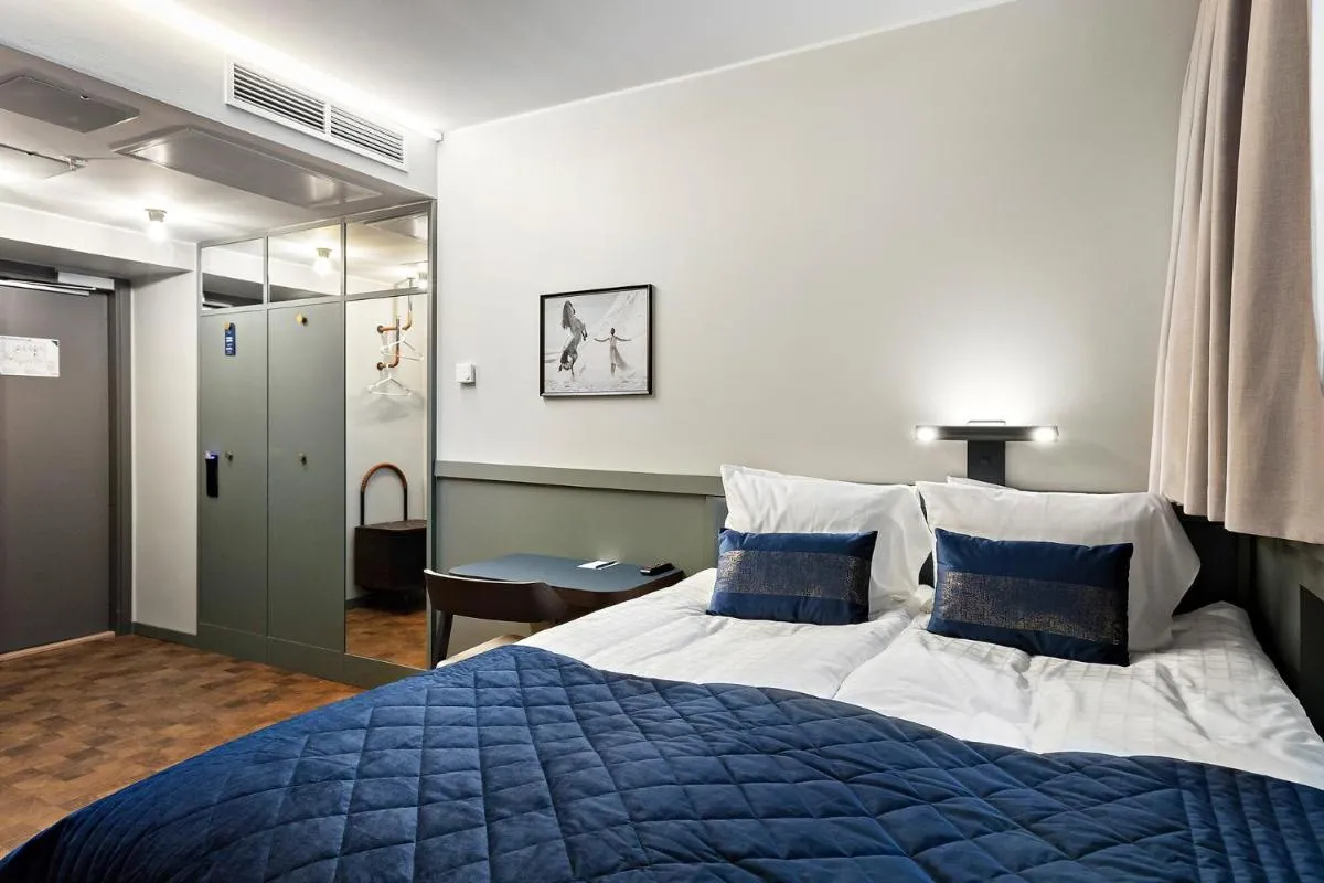 Image 2 of Best Western Hotel at 108