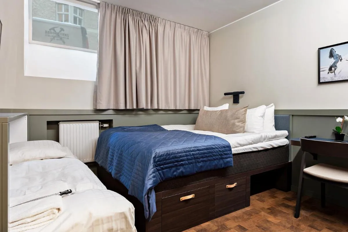 Image 4 of Best Western Hotel at 108