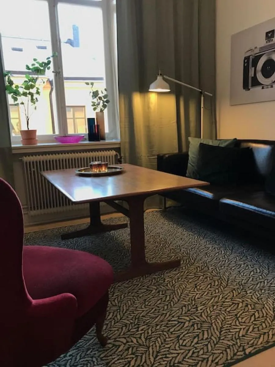 Image 5 of Bohemian and light one room apartment in SoFo 31sqm