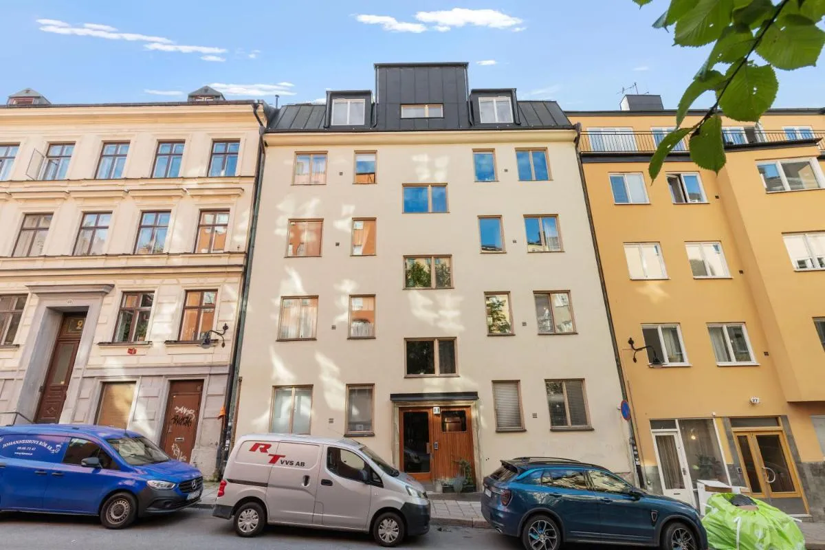 Image 3 of Central Södermalm Flat near Mariaberget