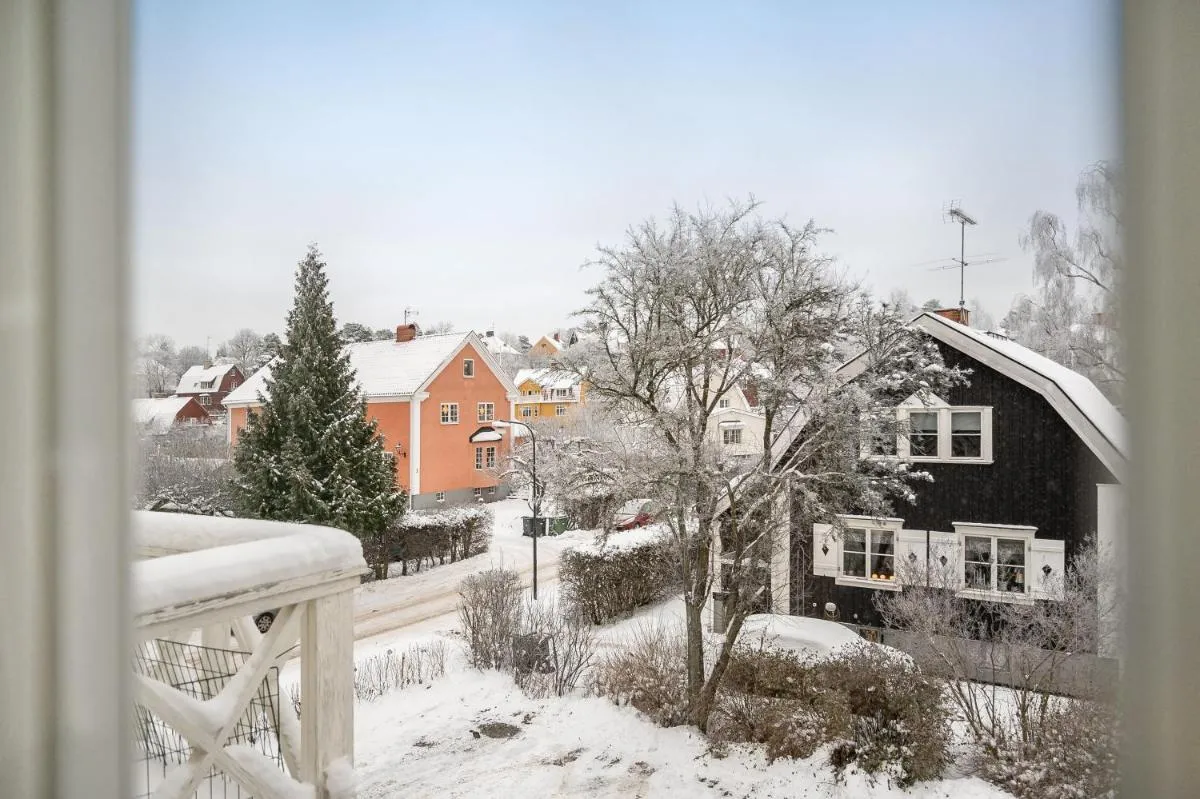Image 3 of Central beautiful modern accommodation near Stockholm City