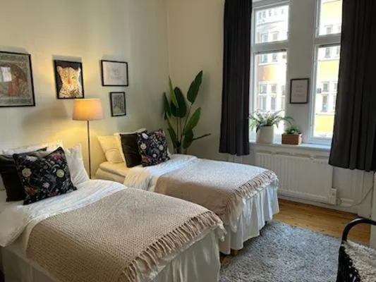 Image 2 of Stockholm Loft Haven 3 Beds in a 1- Bedroom Gem – 917
